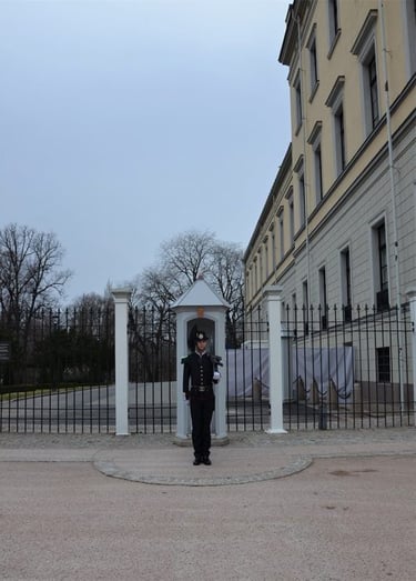 oslo-guardia-reale