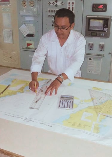 Man calculate distance on sea maps