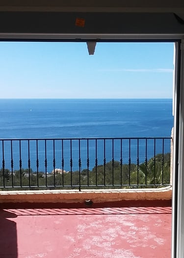 Vistas al mar desde Balconera de aluminio RPT