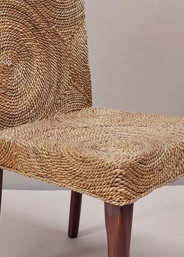 Mahogany frame, abaca banana twisted weave, circulos pattern