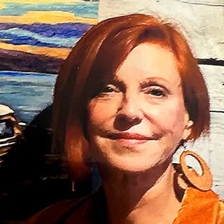 Lynne Wright