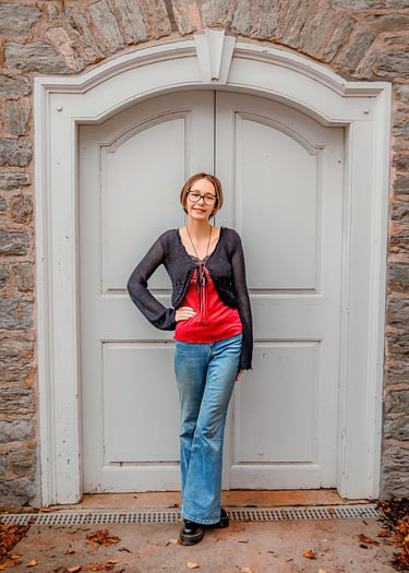 Lititz PA senior pictures captured by a Lancaster PA senior picture photographer