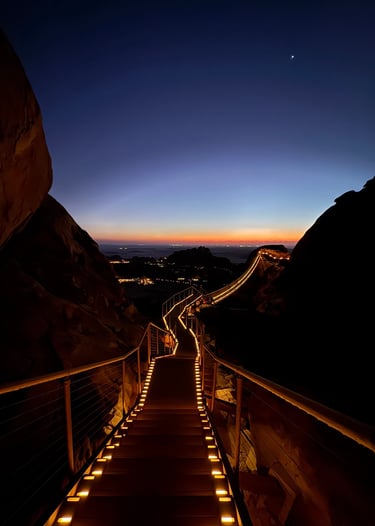 esert-rock-resort-sunset-path