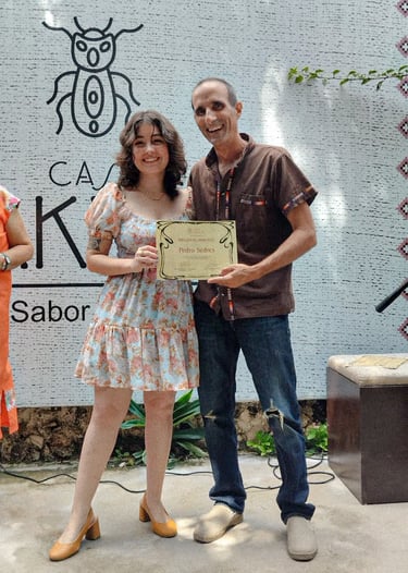 Reconocimiento por Galeria de Casa Makech al artista Pablo Sedres Ramos
