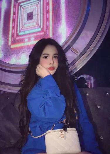 Kelly beautiful taman desa escort
