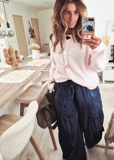 jean large oversize et gilet tout doux coeur