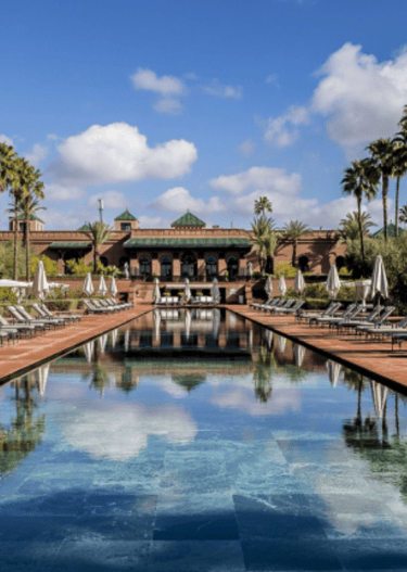 alt="piscine polyester maroc"