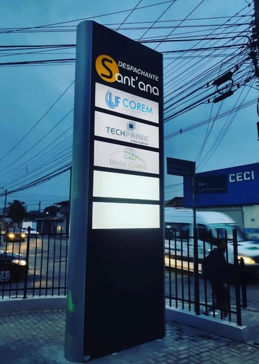 Comunicação visual aplicada em fachada comercial em Jacareí