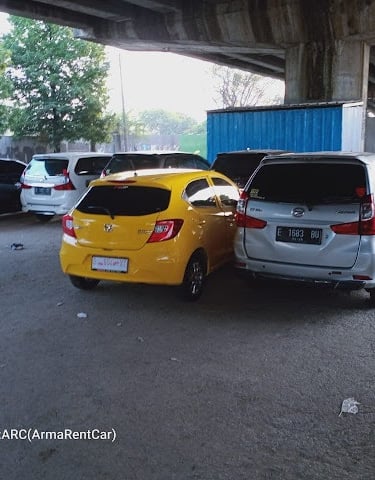 Sewa mobil terpercaya dan Harga terjangkau di Cirebon.