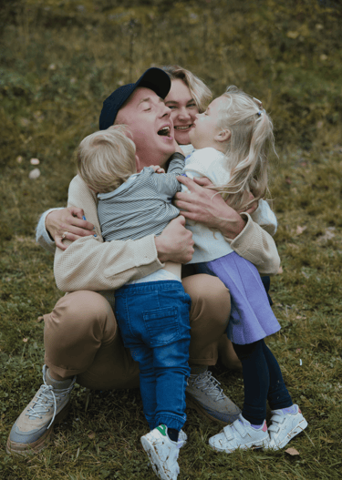 Familiebilder. familiefotografering i natur.