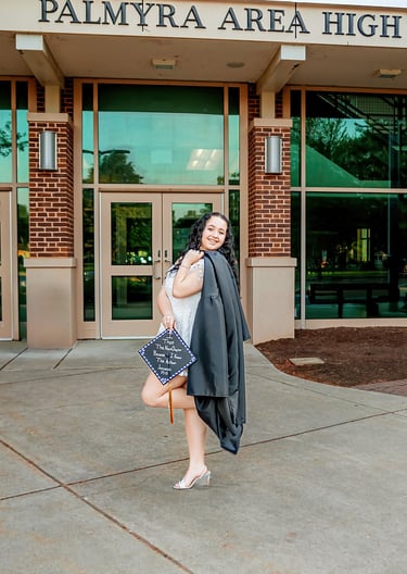 Hershey PA Senior Picture Photographer. Lancaster PA senior picture photographer. Manheim PA senior pictures