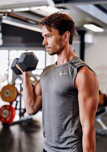 Online fitness coach at Aesthetic Transformation providing personalised workout and nutrition plans.