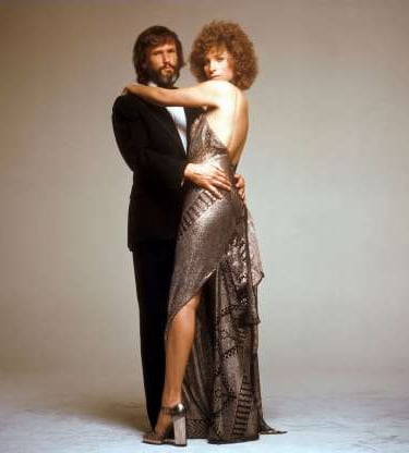 A star is born '76 Barbra streisand in Assuit gown