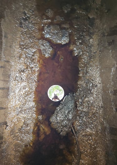 Limpeza e descontaminação interna de tanques