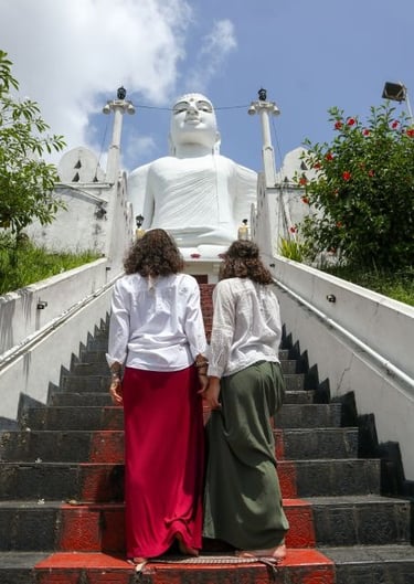 kandy-sri-maha-bodhi-viharaya-scalinata