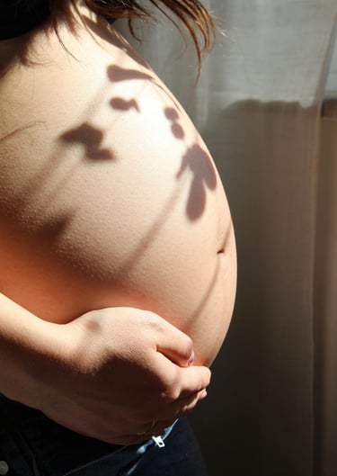 femme enceinte accouchement physiologique enfantement naturel