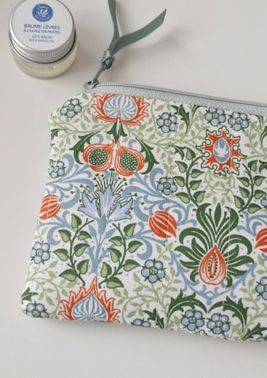 pochette femme en tissu fait main motif floral