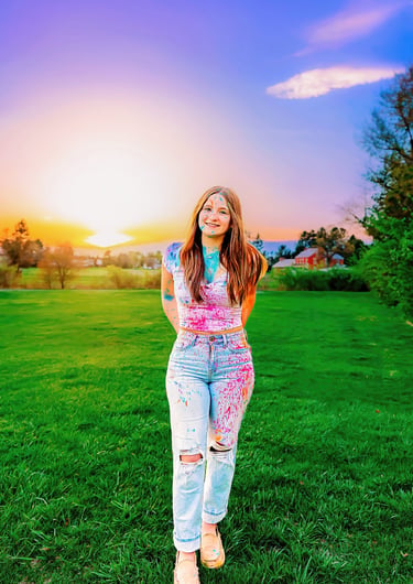 Paint Powder senior pictures by Lititz PA senior picture photographer
