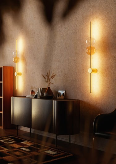 salon moderne avec deux appliques murales dorées et design, éclairant un buffet en bois foncé.
