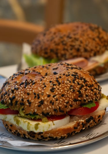 Halloumi Bagel Amsterdam Gulluri