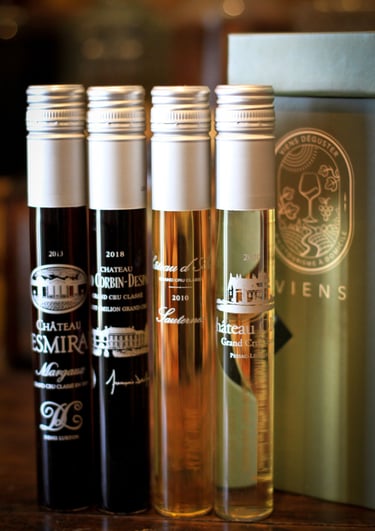 Sélection de rhums, whiskies et vins du monde