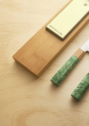 V E R D A N T E D I T I O N by UZCO - japanese style damascus knife hammered tsuchime green handle