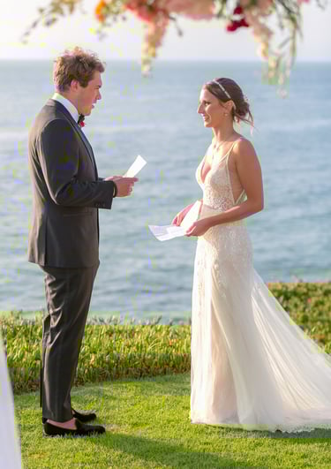 bride and groom saying vows at cuvier park, la jolla