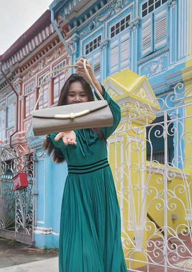 girl in green maxi dress and chain bag | olio my shop