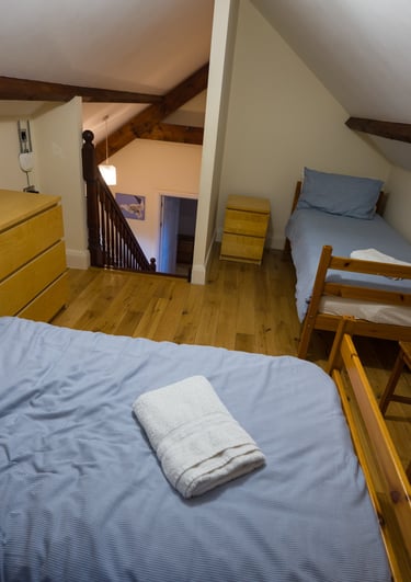 Grassholm crog loft sleeping area