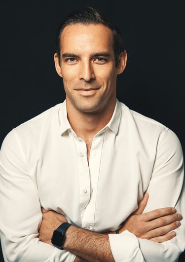 Business headshot of a consultant in Barcelona studio