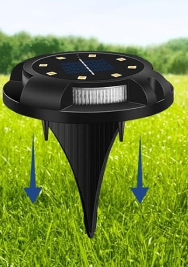 luz solar LED negra instalada en jardín (Pack 4)
