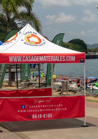 Cobertura práctica y fácil de instalar para ferias y eventos