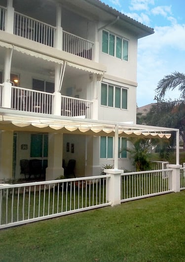 Estructura moderna para jardines y terrazas