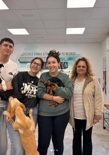 Eduardo, Silviana, Nuria, Maria De pascuasl