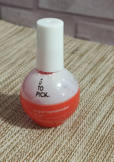 U TO PICK Super Removedor en gel bottle for professional nail polish removal.