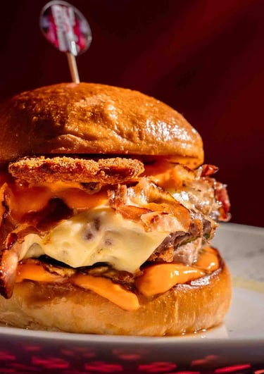 Hamburguesa La Bandida en Rustic ganadora del concurso de hamburguesas en la Tebaida Quindío