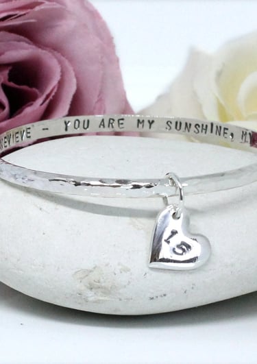 Personalised silver jewellery perfect for Birthdays and Anniversaries