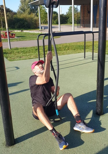 homme remise en forme poulie sans fin cardio renfo