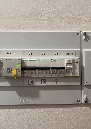 Reparación urgente de averías eléctricas por salto de diferencial en viviendas de Burgos