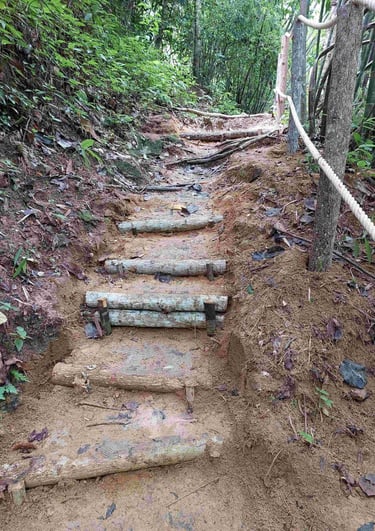 lampi waterfall khao lak stairs track