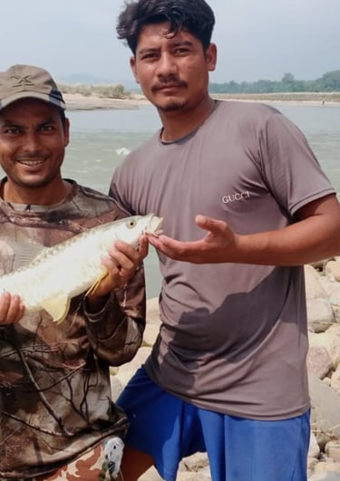 fishing into Bardiya National Park