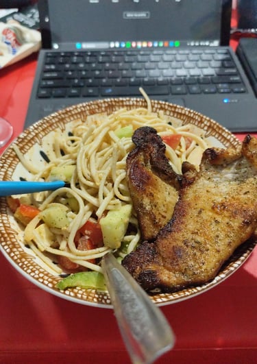 Clase vivencial de idiomas con recetas y conversación en la cocina