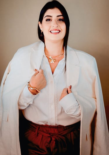 Foto da psicóloga Luciana Boechat Bohn