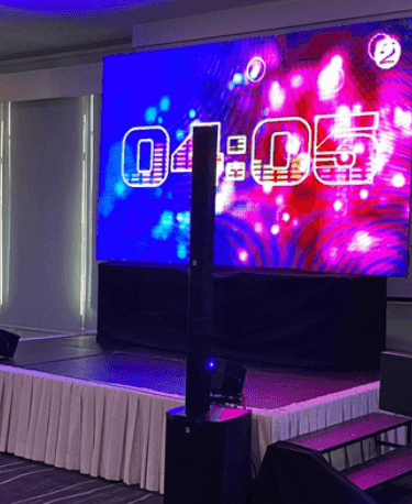 Pantalla led y barras de sonido
