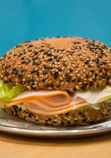 Bagel Amsterdam Turkey Slice