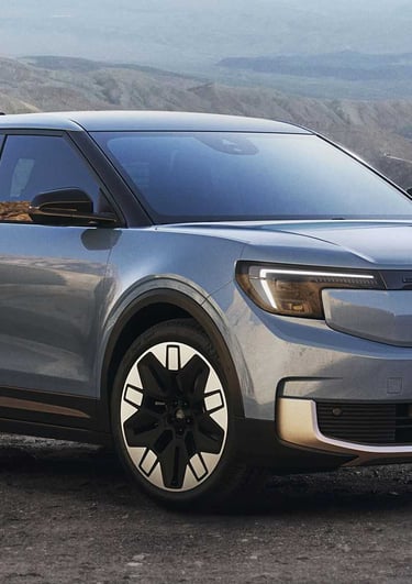 NOWY FORD