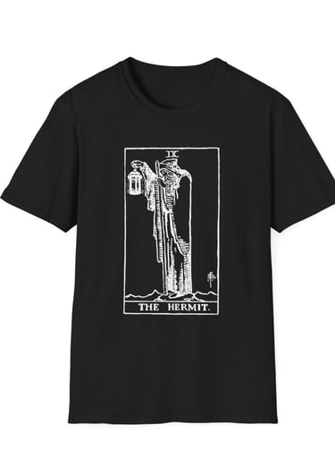 black and white the hermit tarot t-shirt