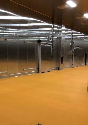 Industrial cold room system for temperature-controlled storage