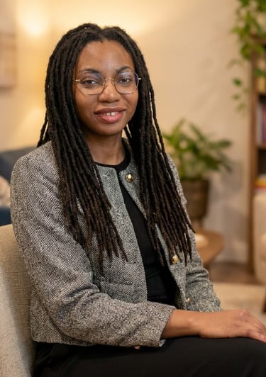 Paule Nken - Travailleuse Social Francophone Ottawa | adultes, anxiété, dépression | 613-501-2175