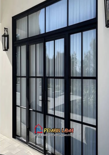 sekat-ruangan-kaca-bondowoso.jpg